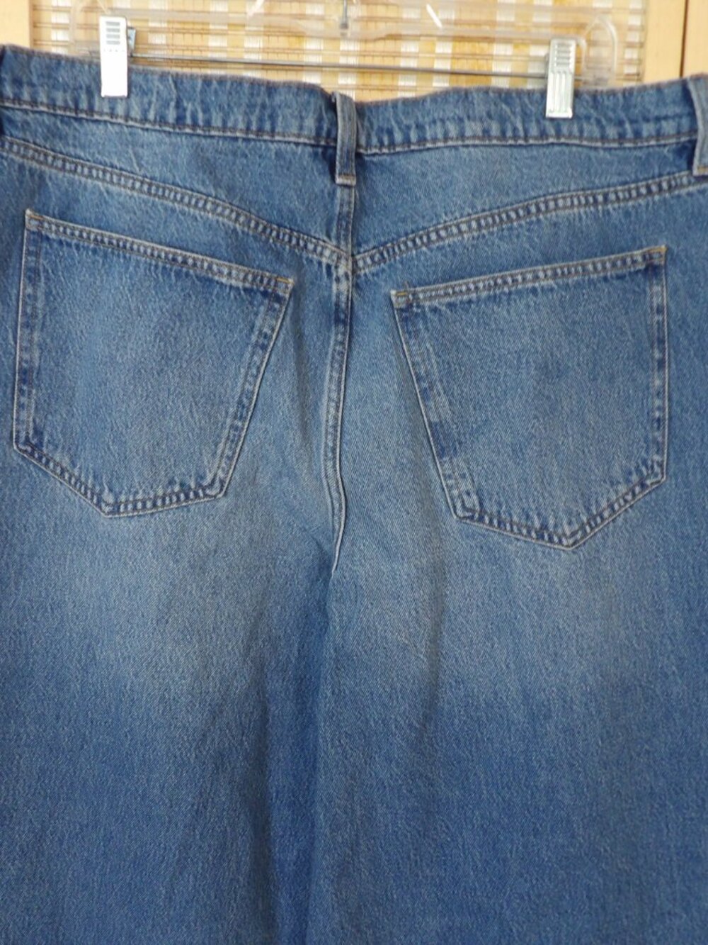 NWT Women's Universal Thread Size 16 High-Rise Easy Barrel Ankle Jeans - Picture 5 of 6